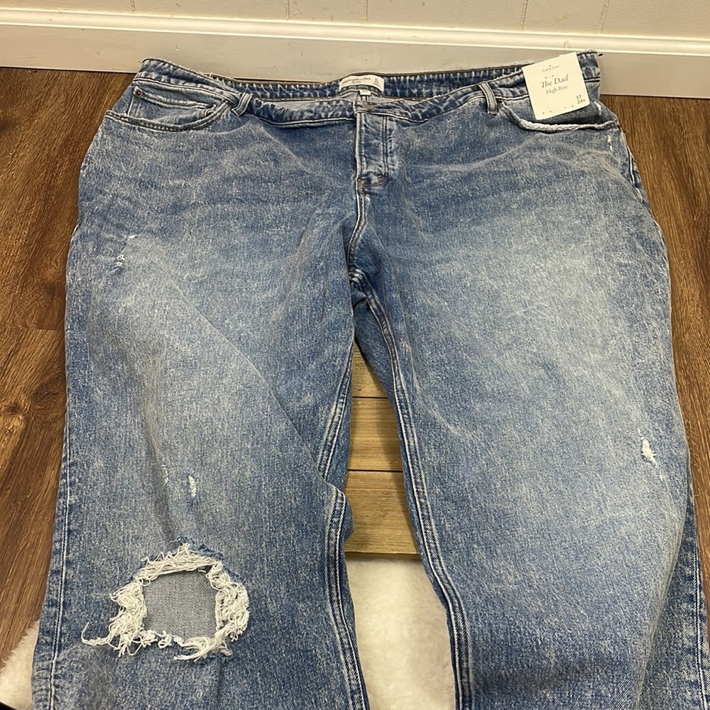 Abercrombie & Fitch NWT Curve Love The Dad High Rise Jeans Ripped Wash - Picture 5 of 9